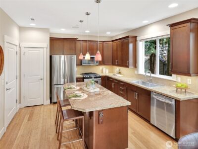 9060 177th Place NE #12, Redmond, WA 98052 - Photo 8