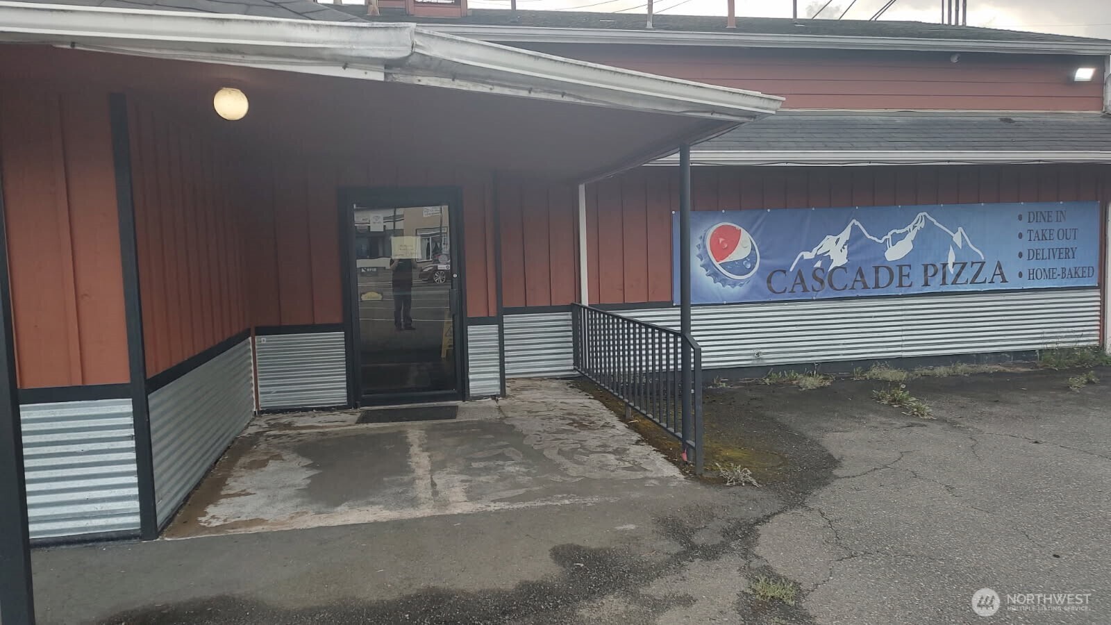 203 W Main Street , Elma, WA 98541