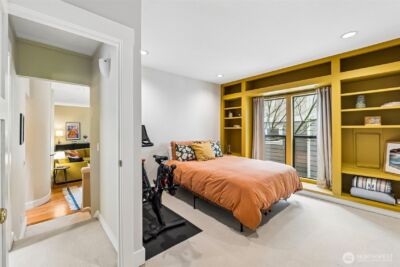 917 18th Avenue #A, Seattle, WA 98122 - Photo 17