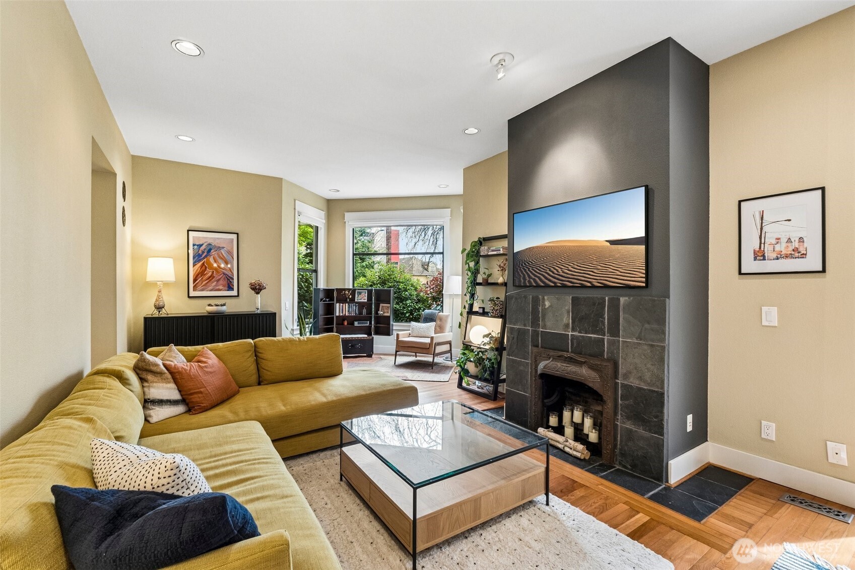 917 18th Avenue #A, Seattle, WA 98122
