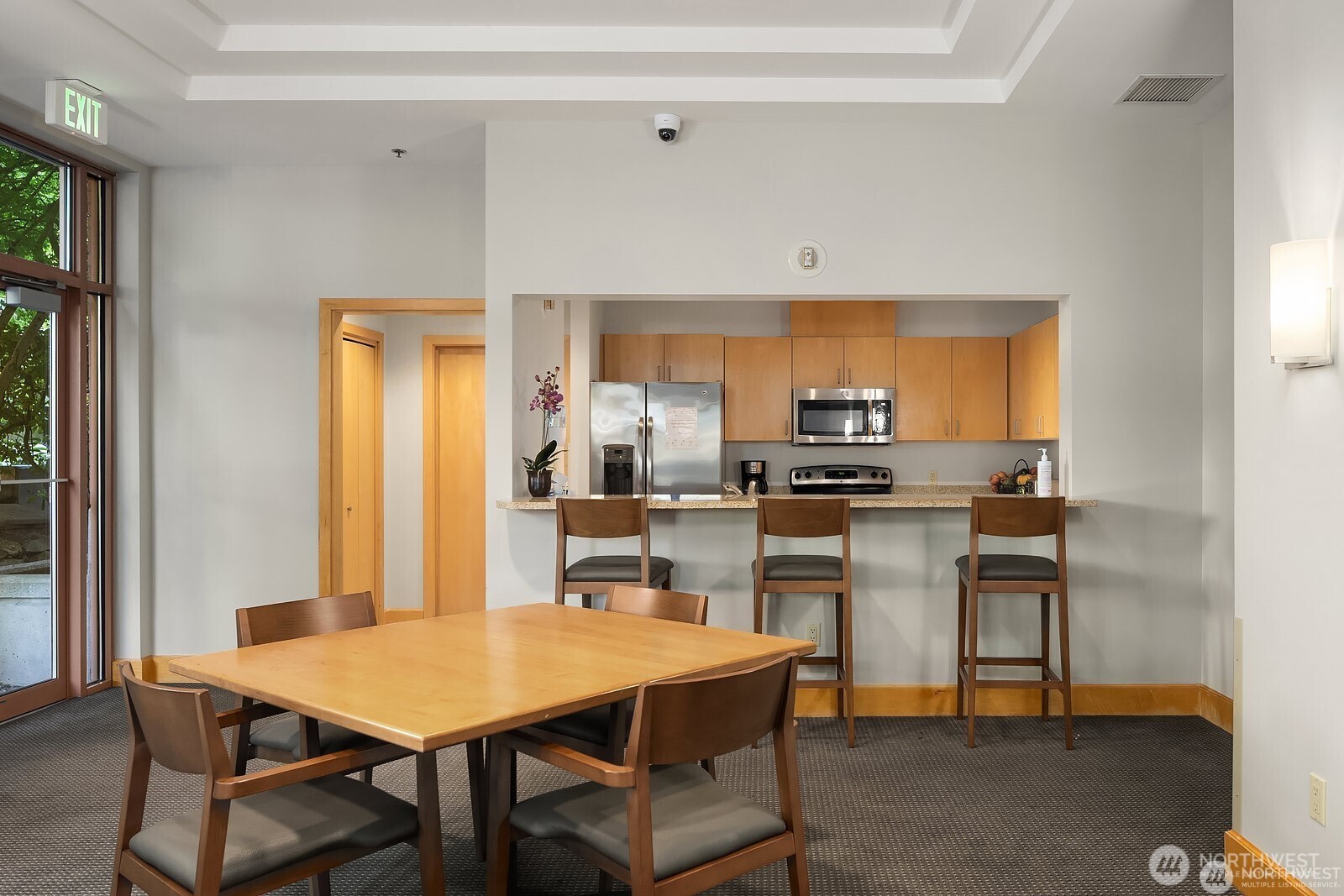 1100 106th Avenue NE #1002, Bellevue, WA 98004