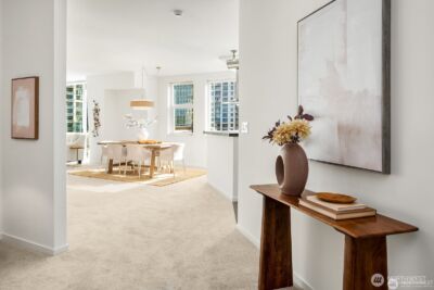 1100 106th Avenue NE #1002, Bellevue, WA 98004 - Photo 4