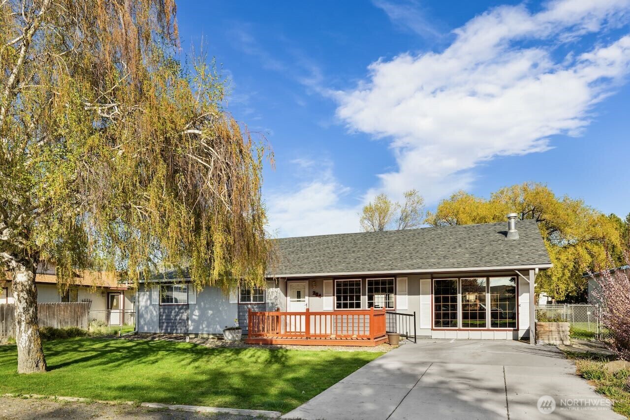 204 N Mason Street , Kittitas, WA 98934