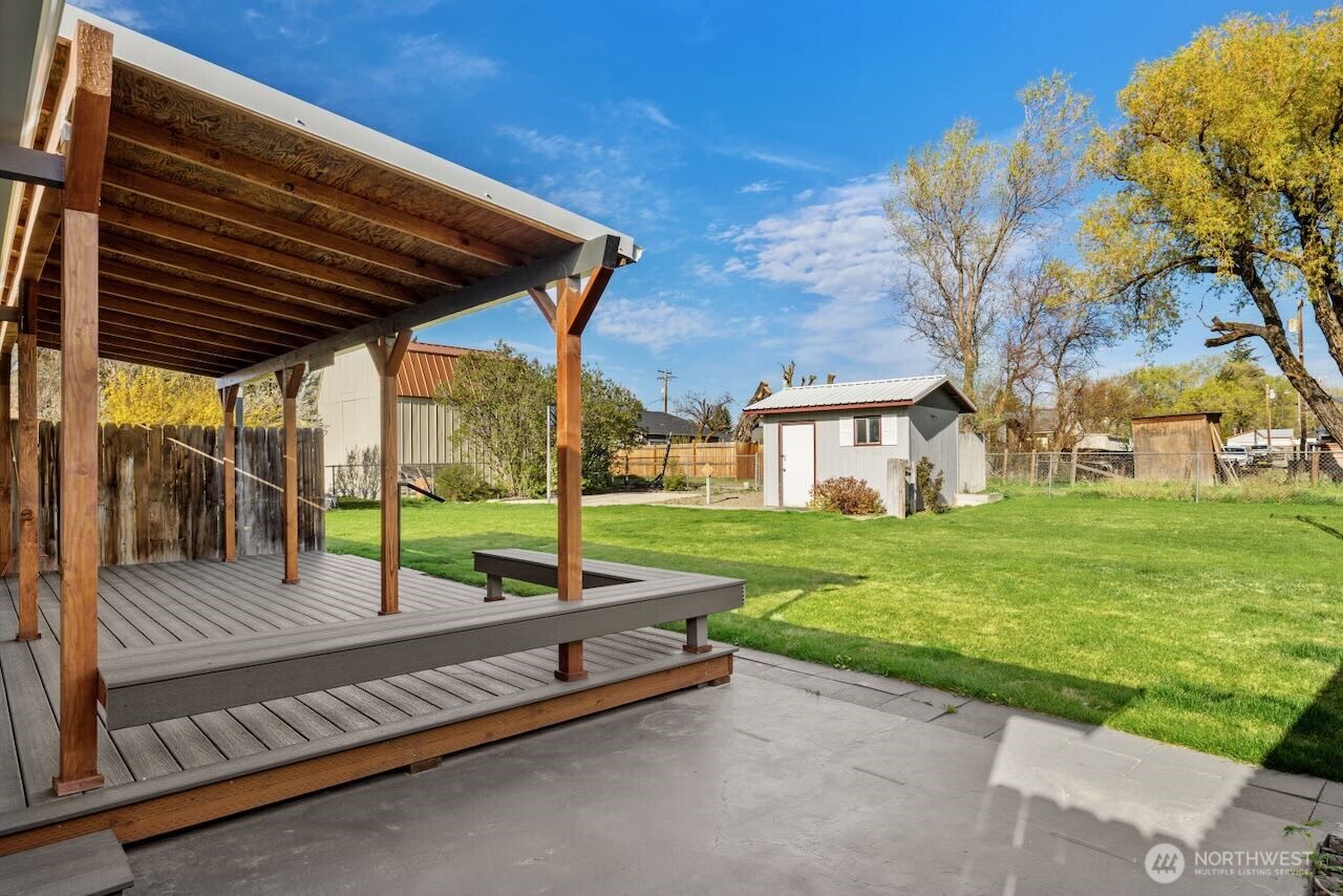 204 N Mason Street , Kittitas, WA 98934