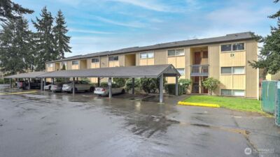 31003 14th Avenue S #D 13, Federal Way, WA 98003