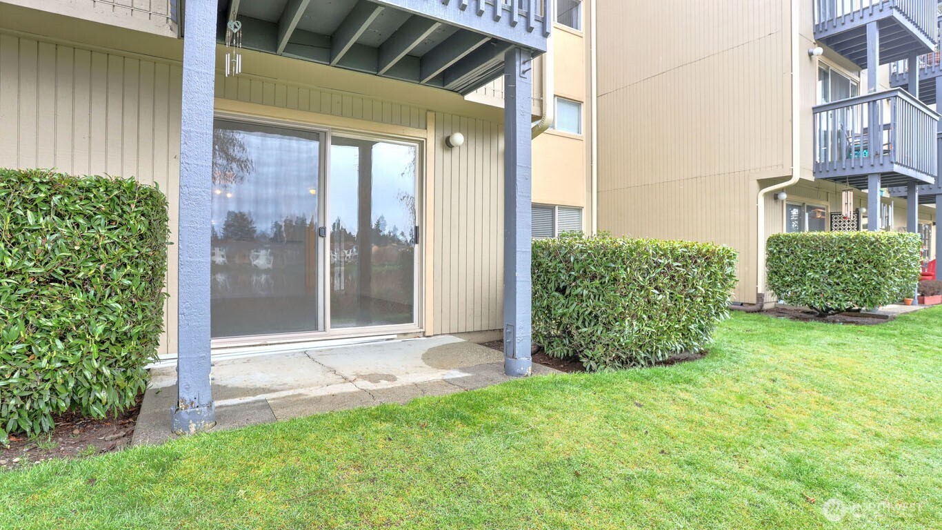 31003 14th Avenue S #D 13, Federal Way, WA 98003