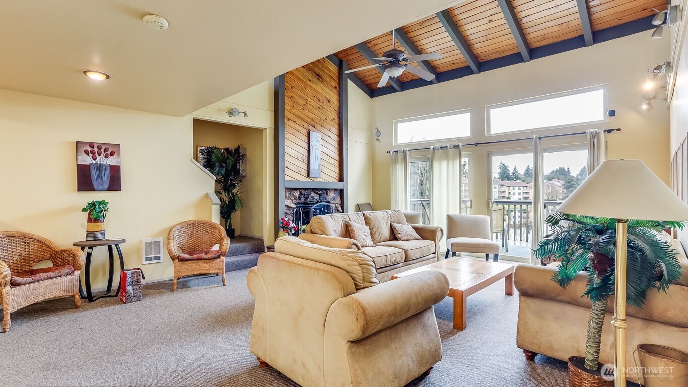 31003 14th Avenue S #D 13, Federal Way, WA 98003