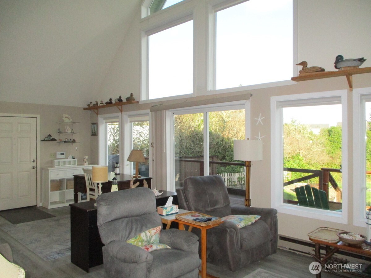 369 N Razor Clam Drive SW, Ocean Shores, WA 98569