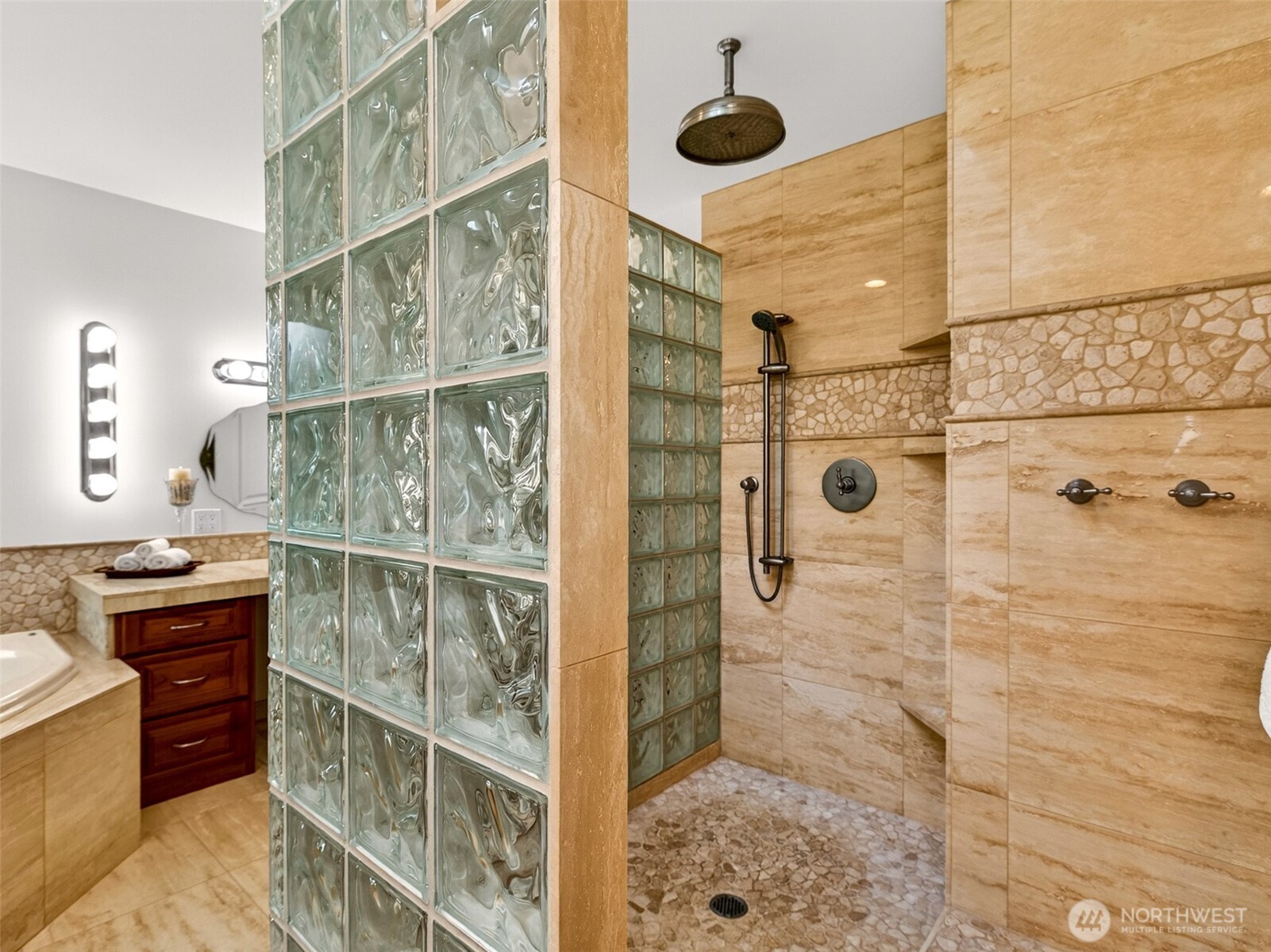 14425 235th Street SE, Snohomish, WA 98296