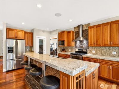 14425 235th Street SE, Snohomish, WA 98296 - Photo 9