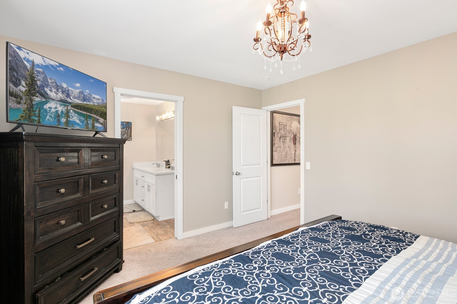 327 140th Street SW, Everett, WA 98208-6902