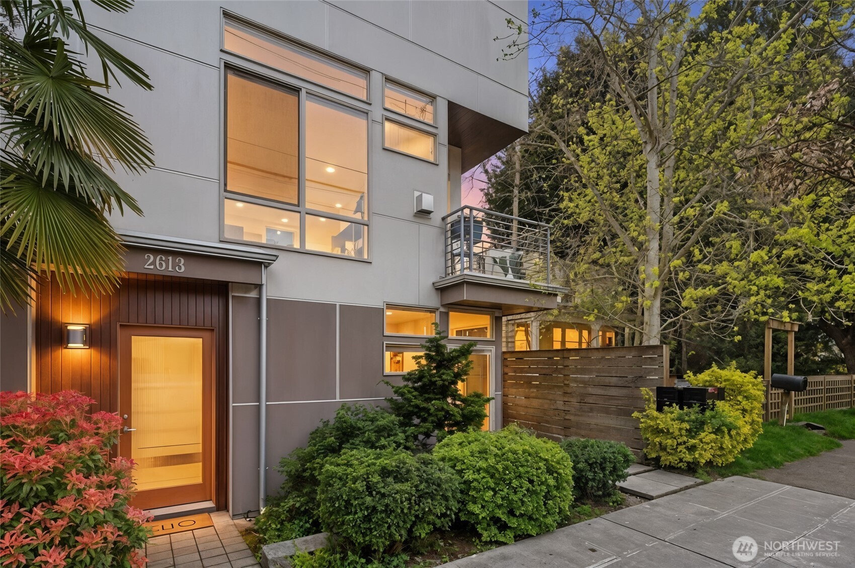 2613 NW 65th Street , Seattle, WA 98117