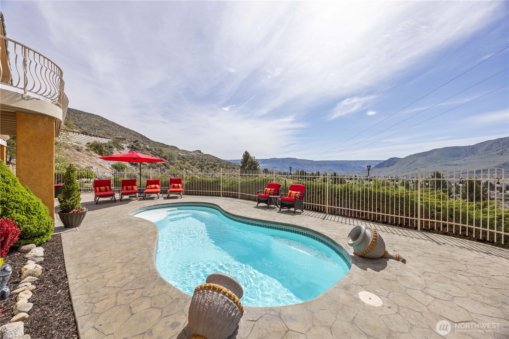 146 Long Drive , Chelan, WA 98816