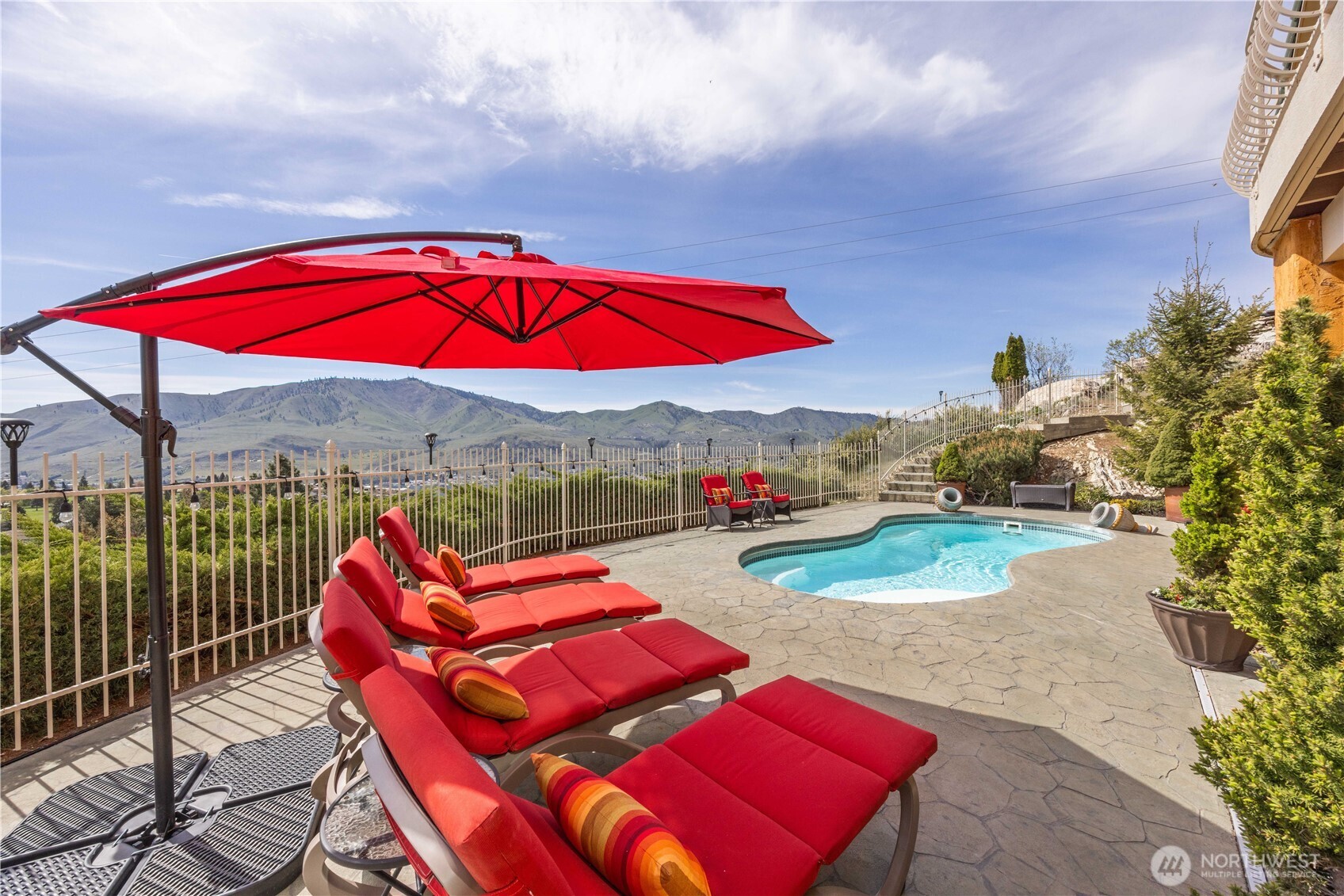 146 Long Drive , Chelan, WA 98816