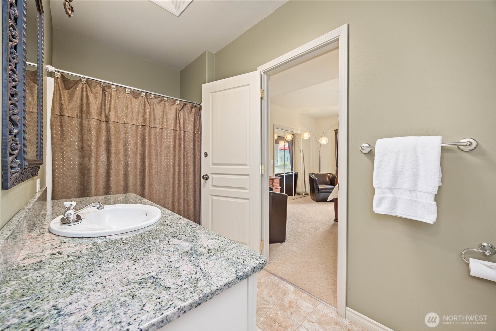 146 Long Drive , Chelan, WA 98816