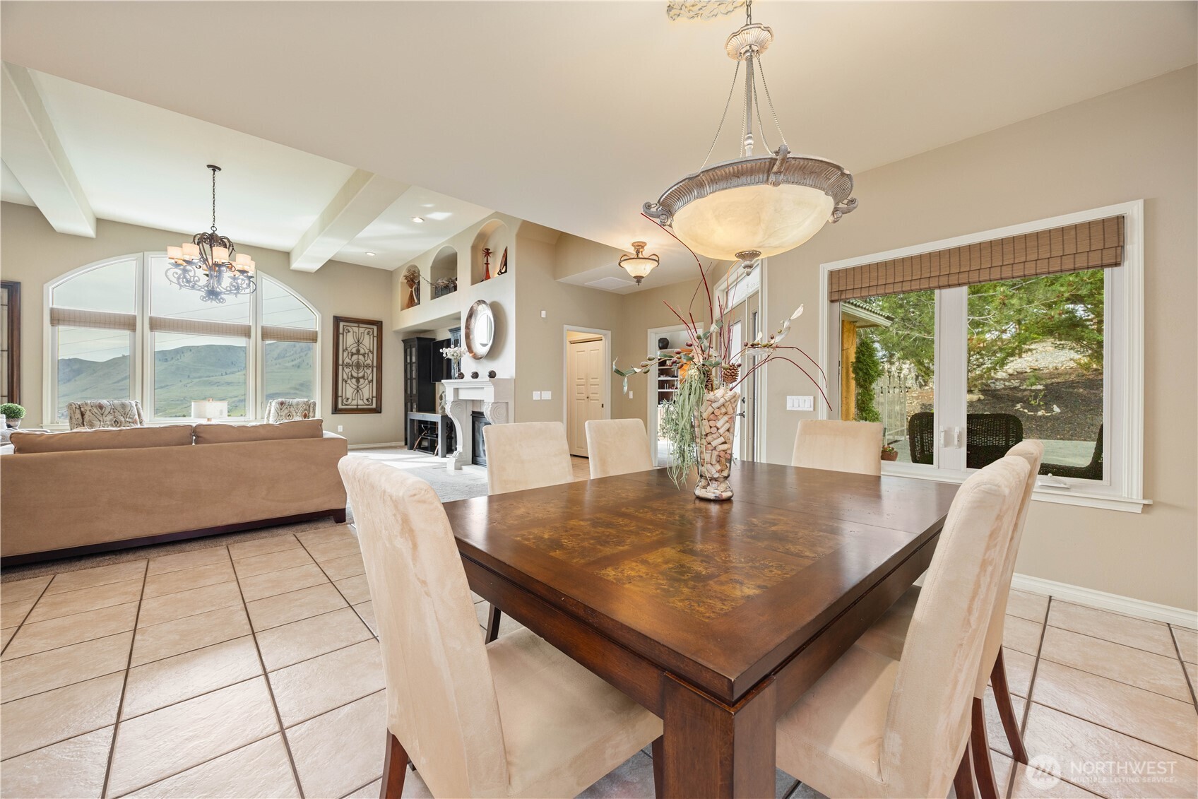 146 Long Drive , Chelan, WA 98816