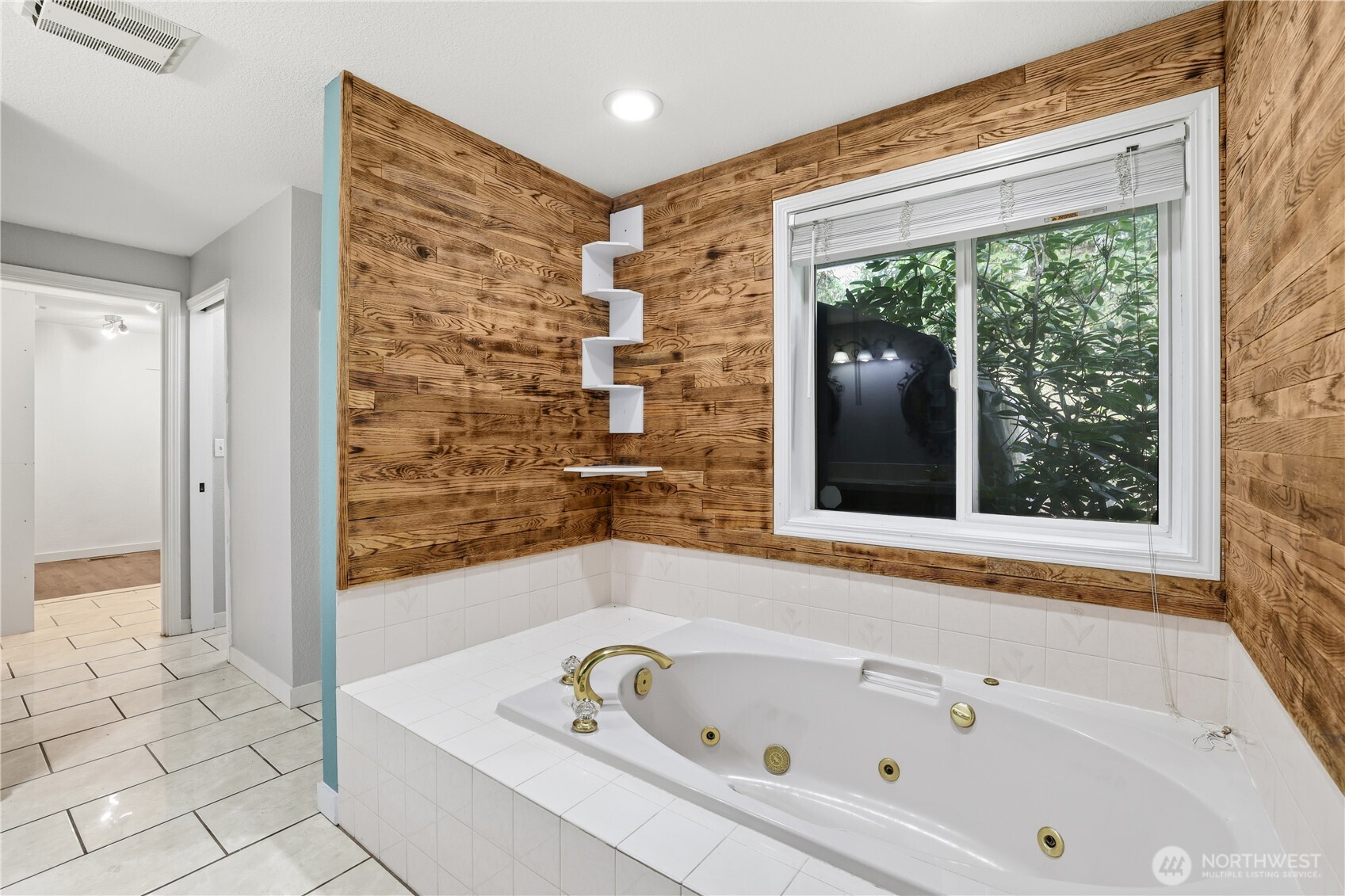 10234 46th Avenue SE, Olympia, WA 98513