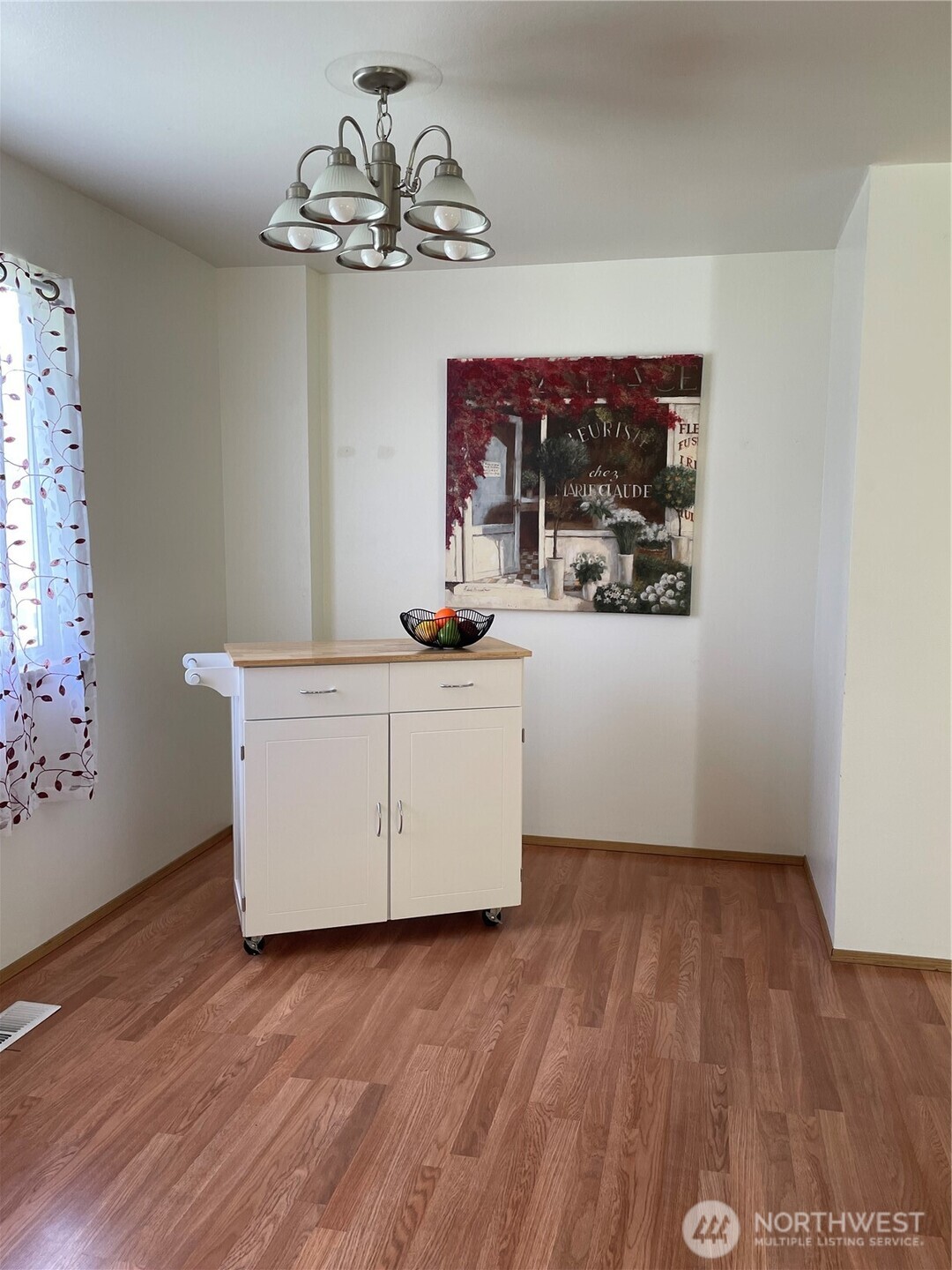 652 ADELE Avenue , Bremerton, WA 98312