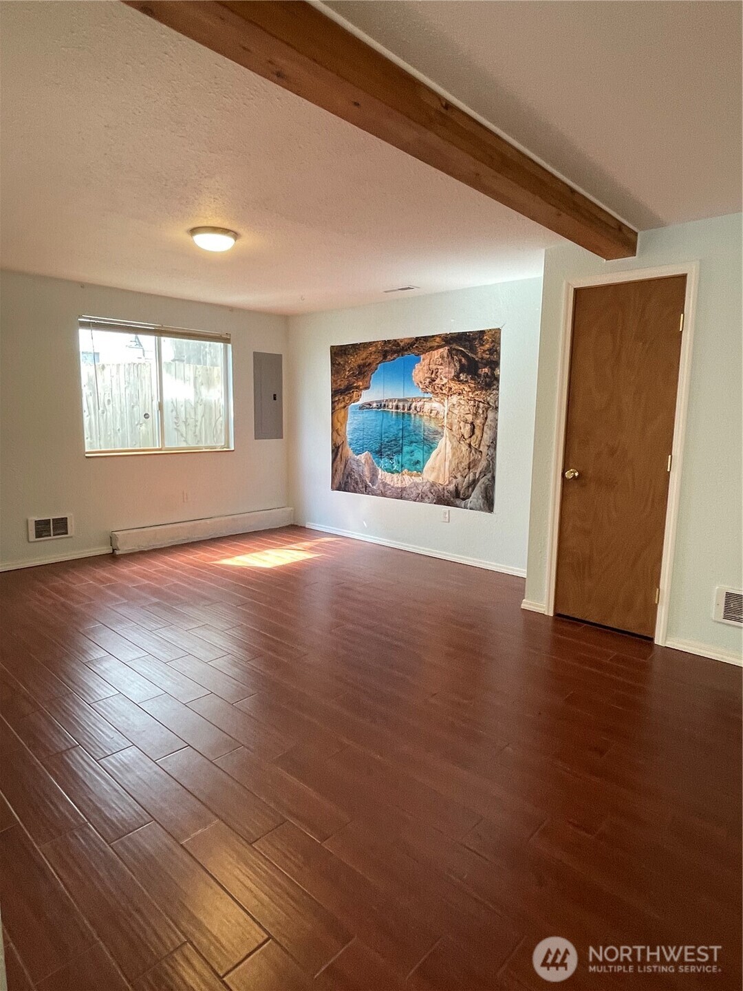 652 ADELE Avenue , Bremerton, WA 98312