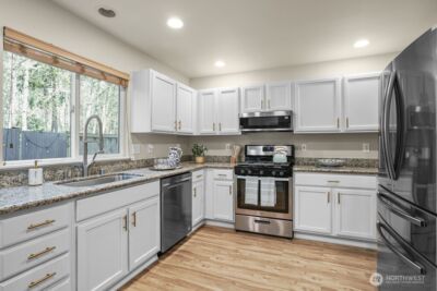 15006 49th Drive SE, Everett, WA 98208 - Photo 10