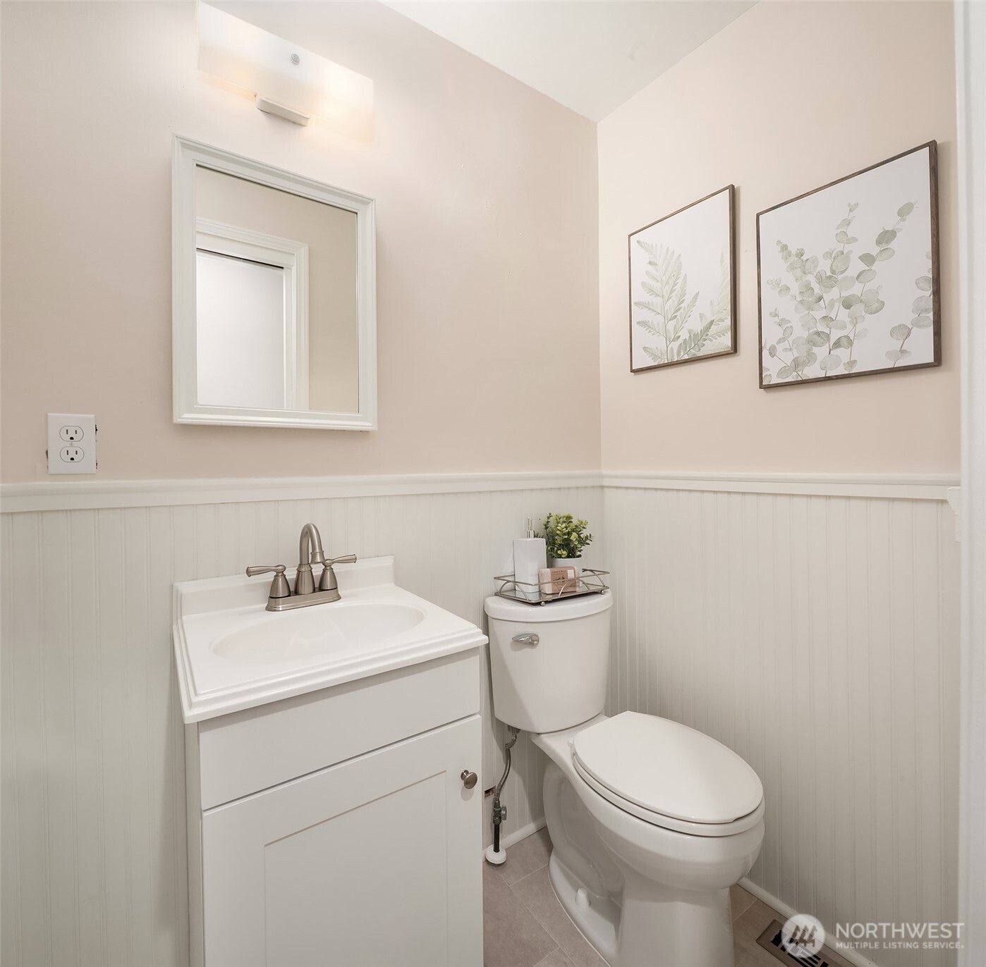 720 View Ridge Drive , Everett, WA 98203