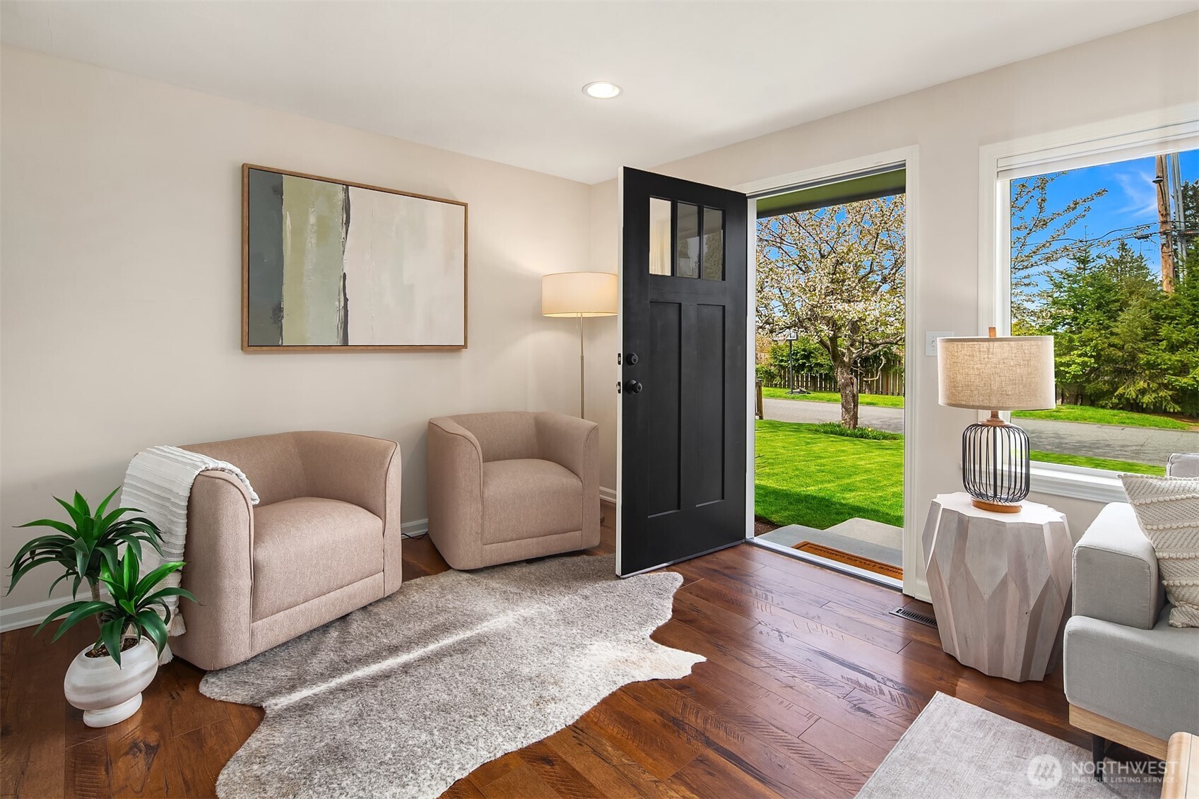 720 View Ridge Drive , Everett, WA 98203