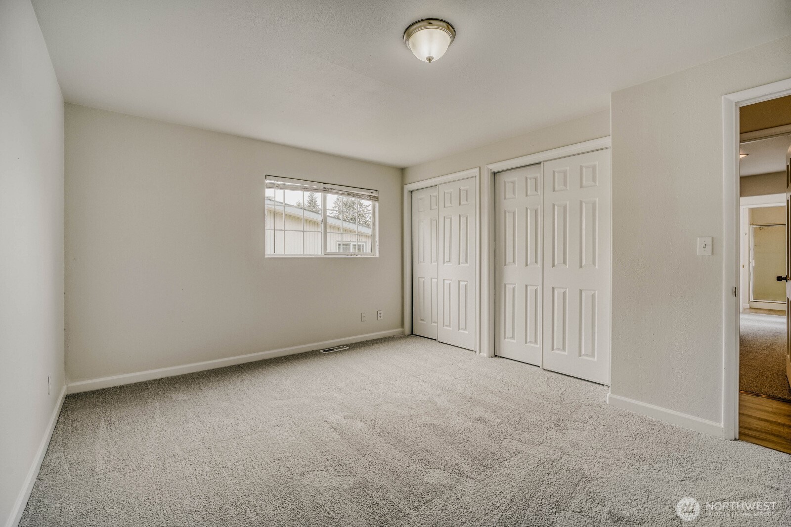 8305 43rd Place W, University Place, WA 98466