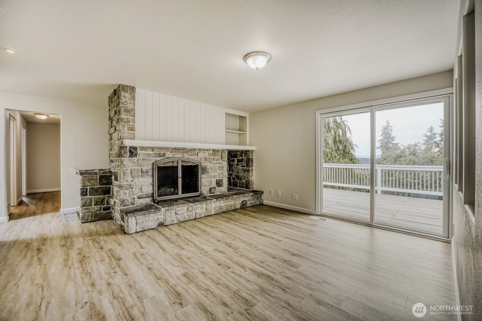 8305 43rd Place W, University Place, WA 98466