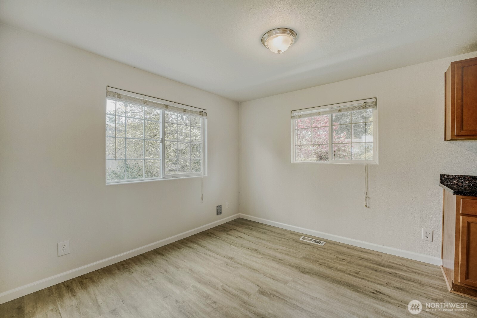 8305 43rd Place W, University Place, WA 98466