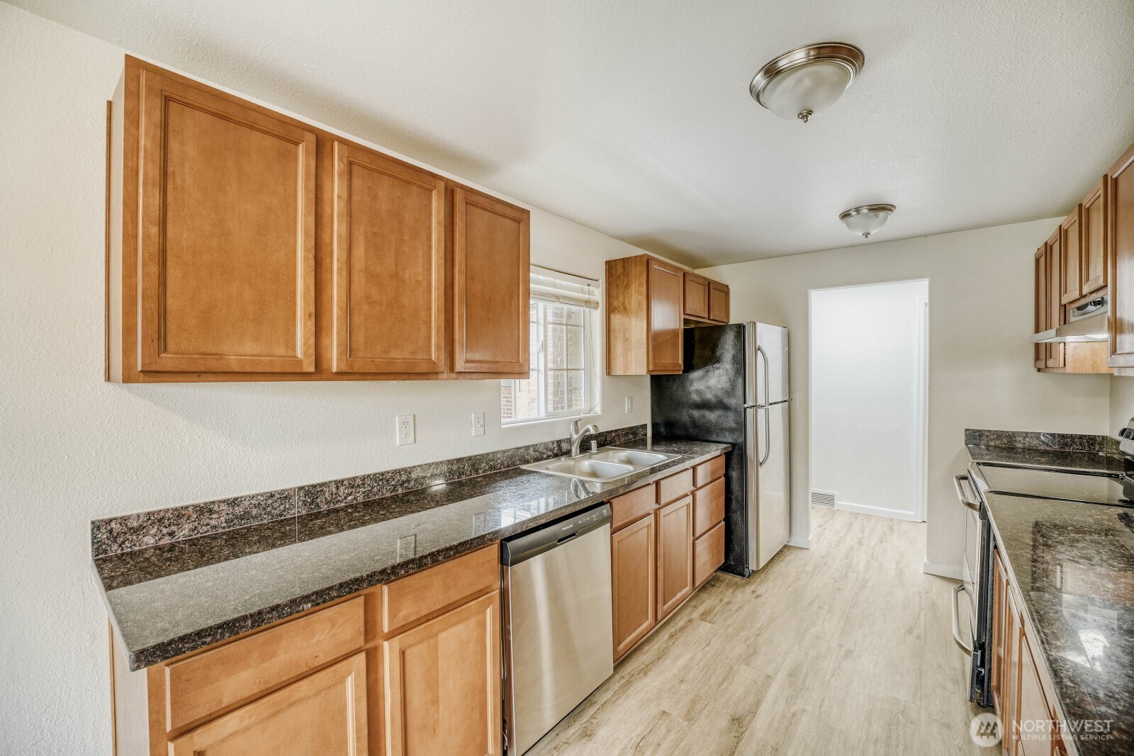 8305 43rd Place W, University Place, WA 98466