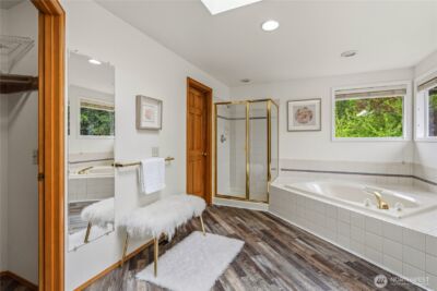 26057 SE 38th St , Sammamish, WA 98029 - Photo 21
