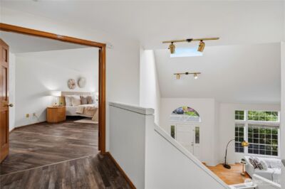 26057 SE 38th St , Sammamish, WA 98029 - Photo 24