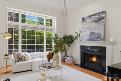 26057 SE 38th St , Sammamish, WA 98029 - Photo 5