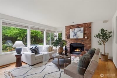 26057 SE 38th St , Sammamish, WA 98029 - Photo 9