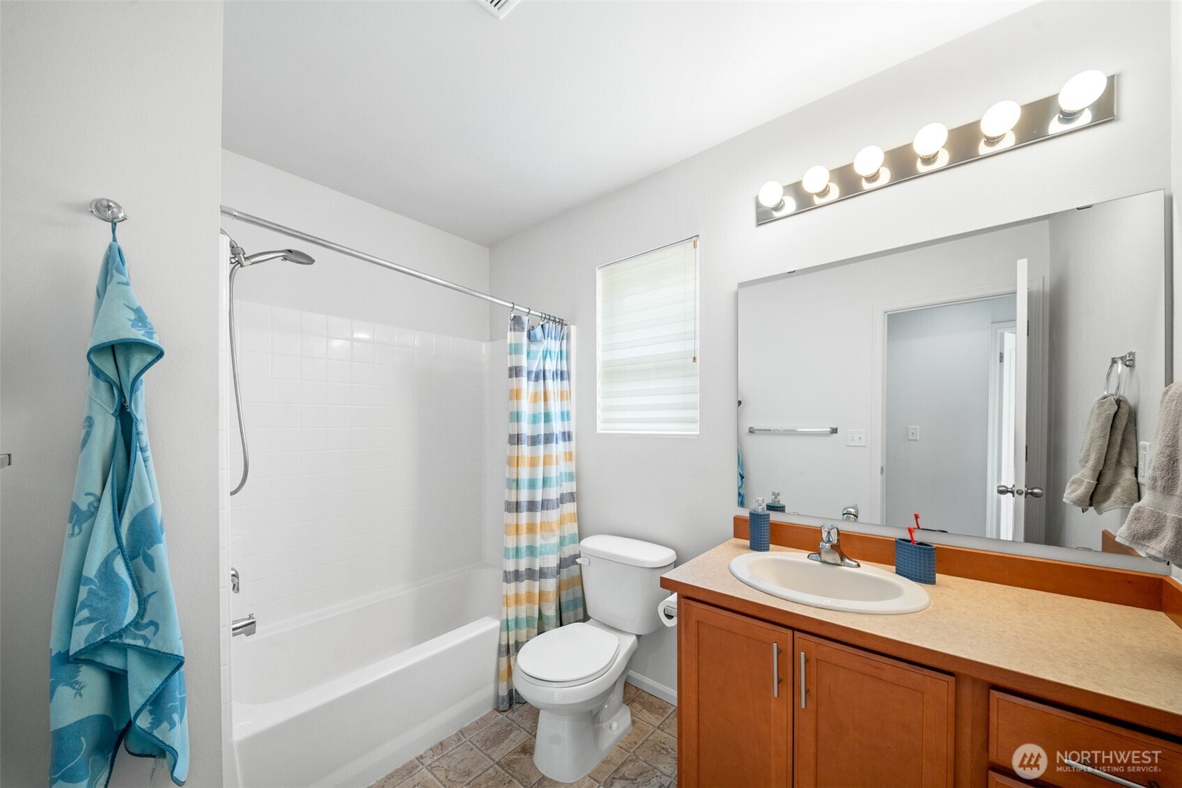 1195 Ebbets Drive SW, Tumwater, WA 98512