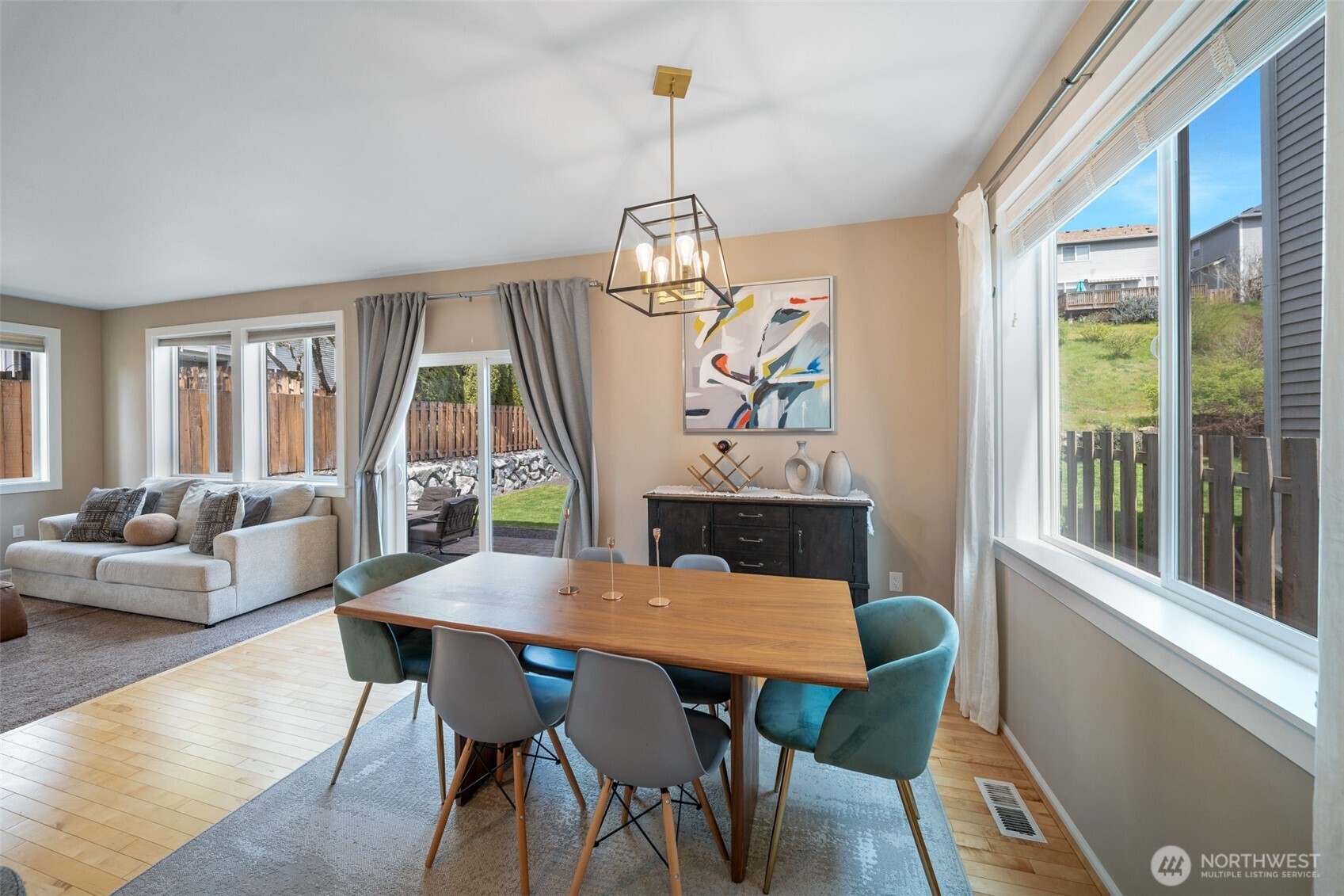 1195 Ebbets Drive SW, Tumwater, WA 98512