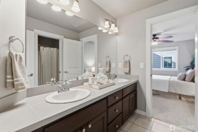 27260 SE 19th Place , Sammamish, WA 98075 - Photo 32