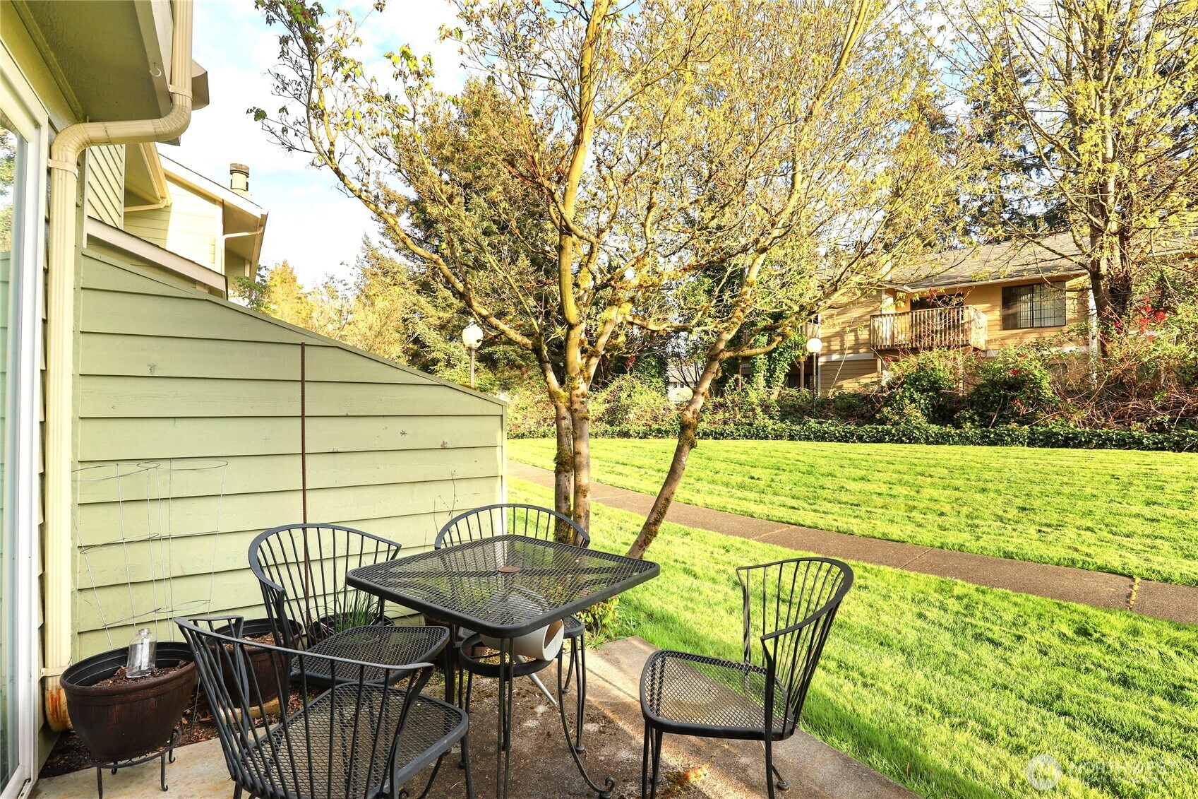 3957 NW Fairway Lane , Bremerton, WA 98312