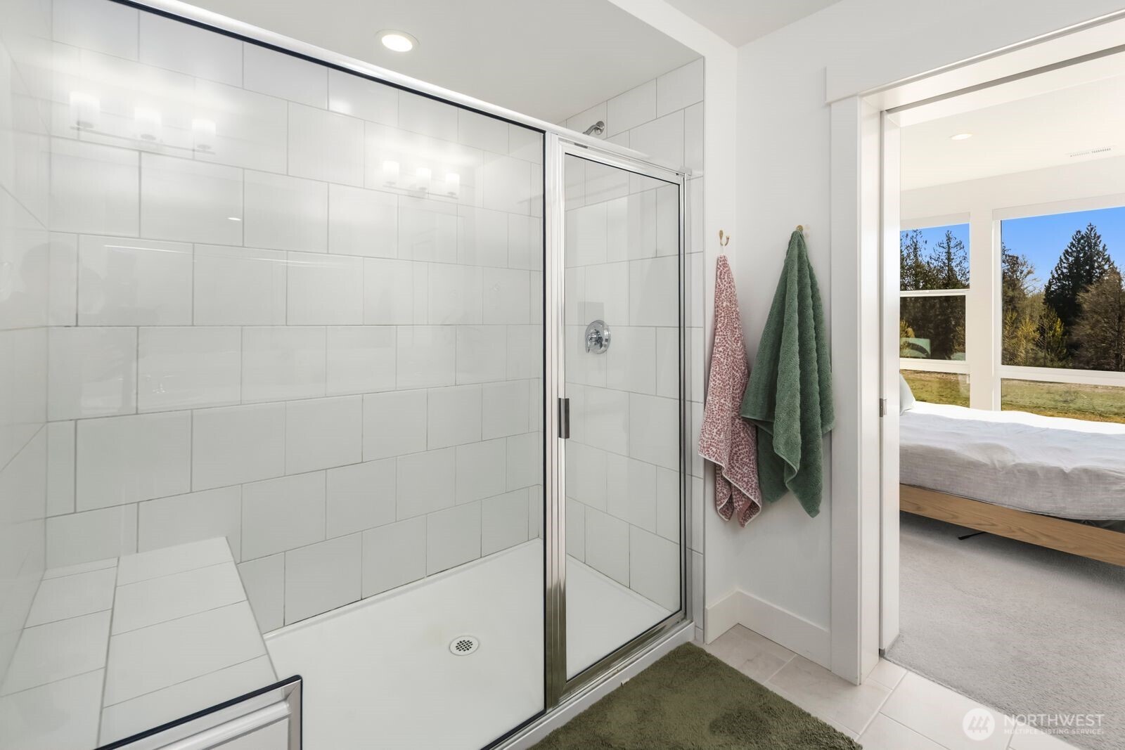 26602 NE Big Rock Rd #104, Duvall, WA 98019