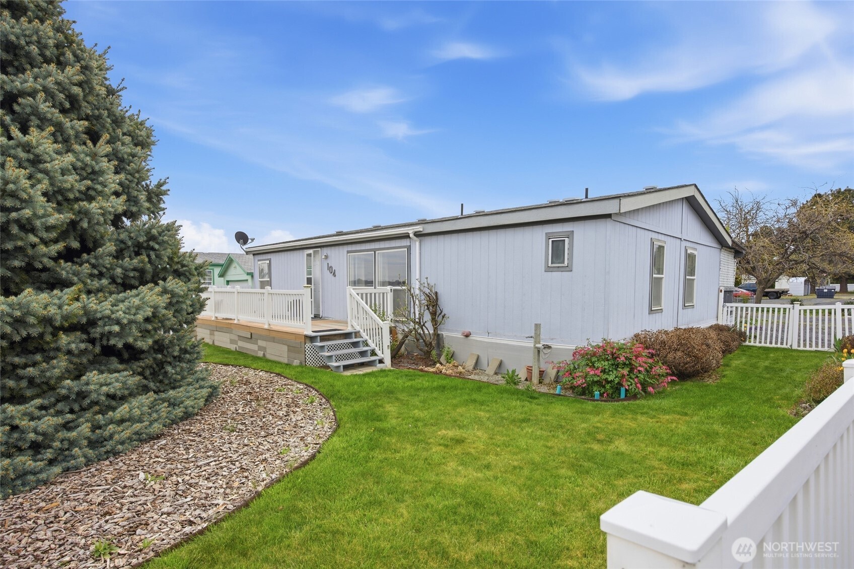 2285 Basin Street SW #104, Ephrata, WA 98823