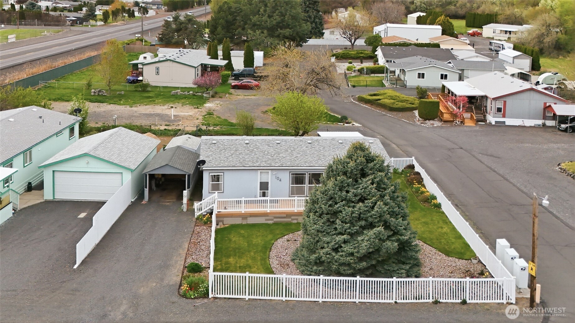 2285 Basin Street SW #104, Ephrata, WA 98823