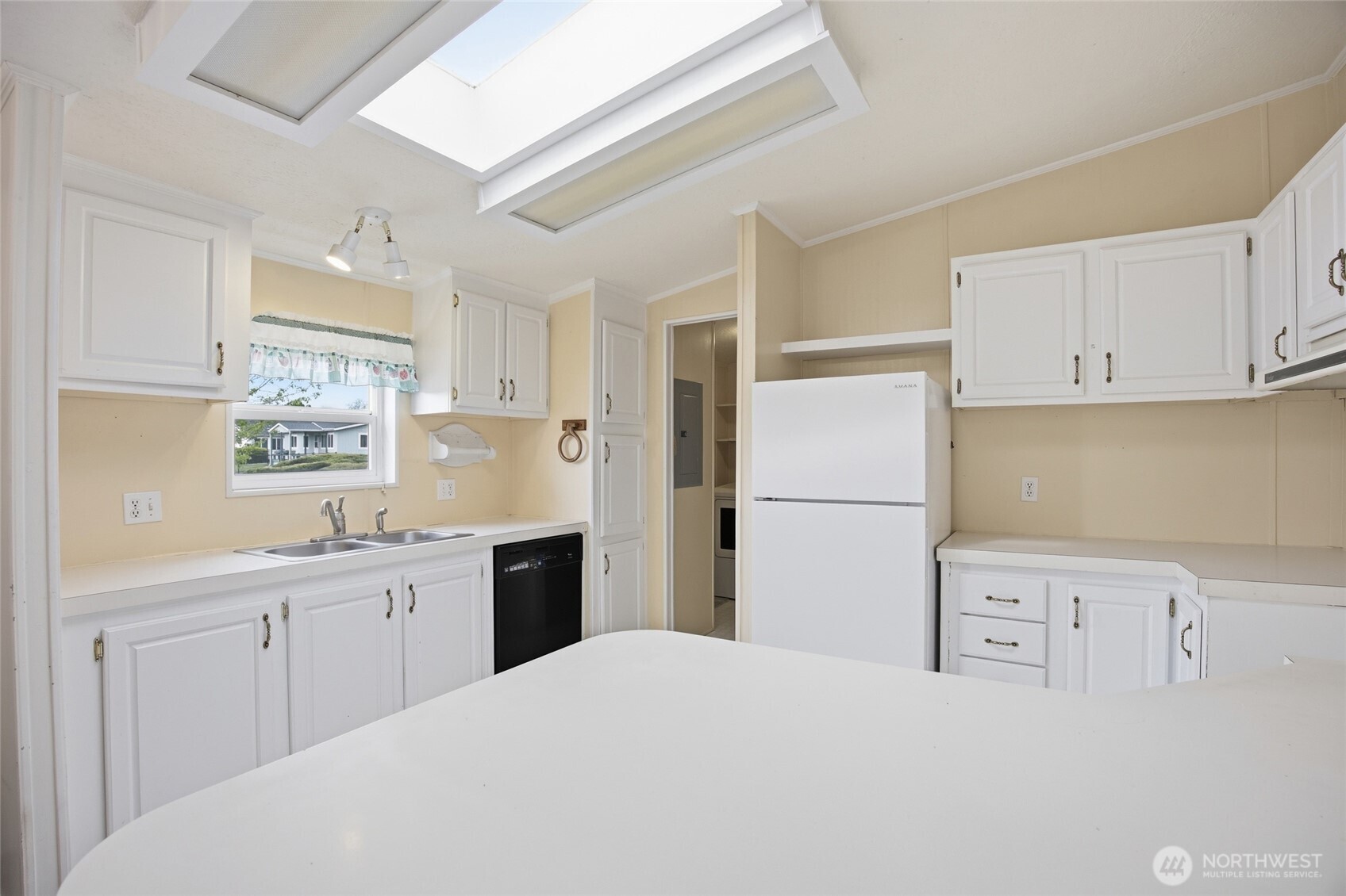 2285 Basin Street SW #104, Ephrata, WA 98823