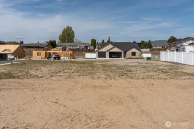 834 NE Tyler Place , East Wenatchee, WA 98802 - Photo 15