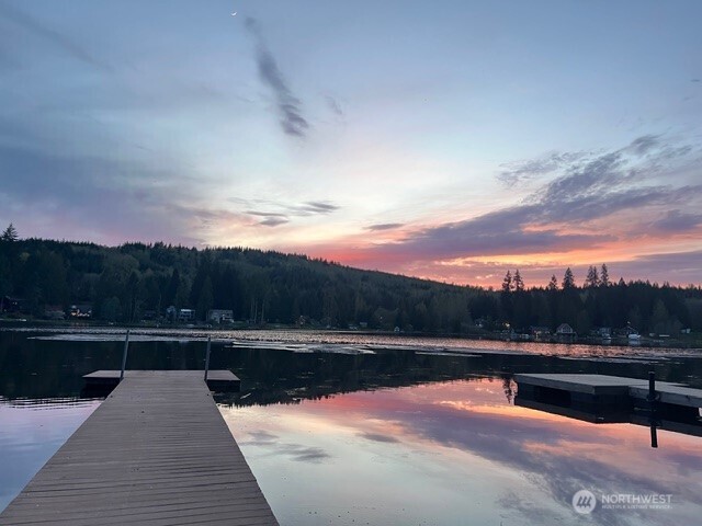 1414 Lake Roesiger Drive , Snohomish, WA 98290