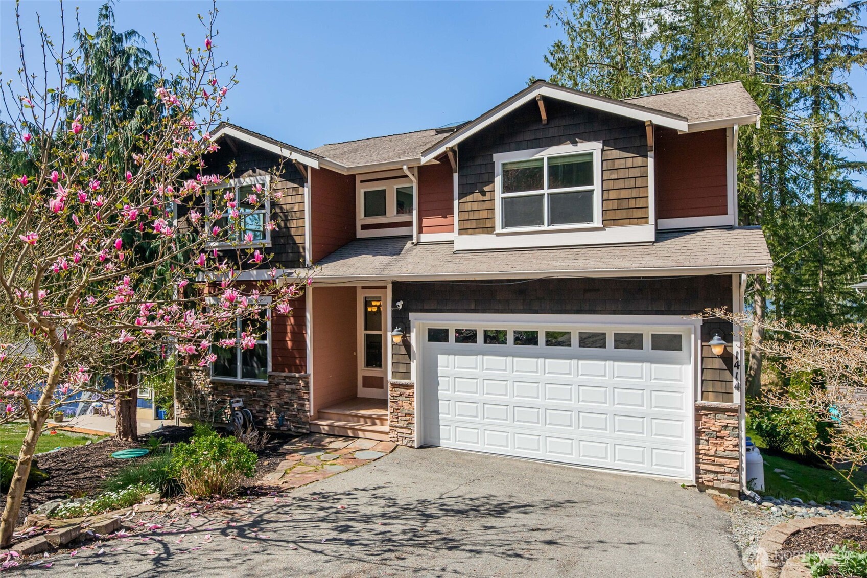 1414 Lake Roesiger Drive , Snohomish, WA 98290