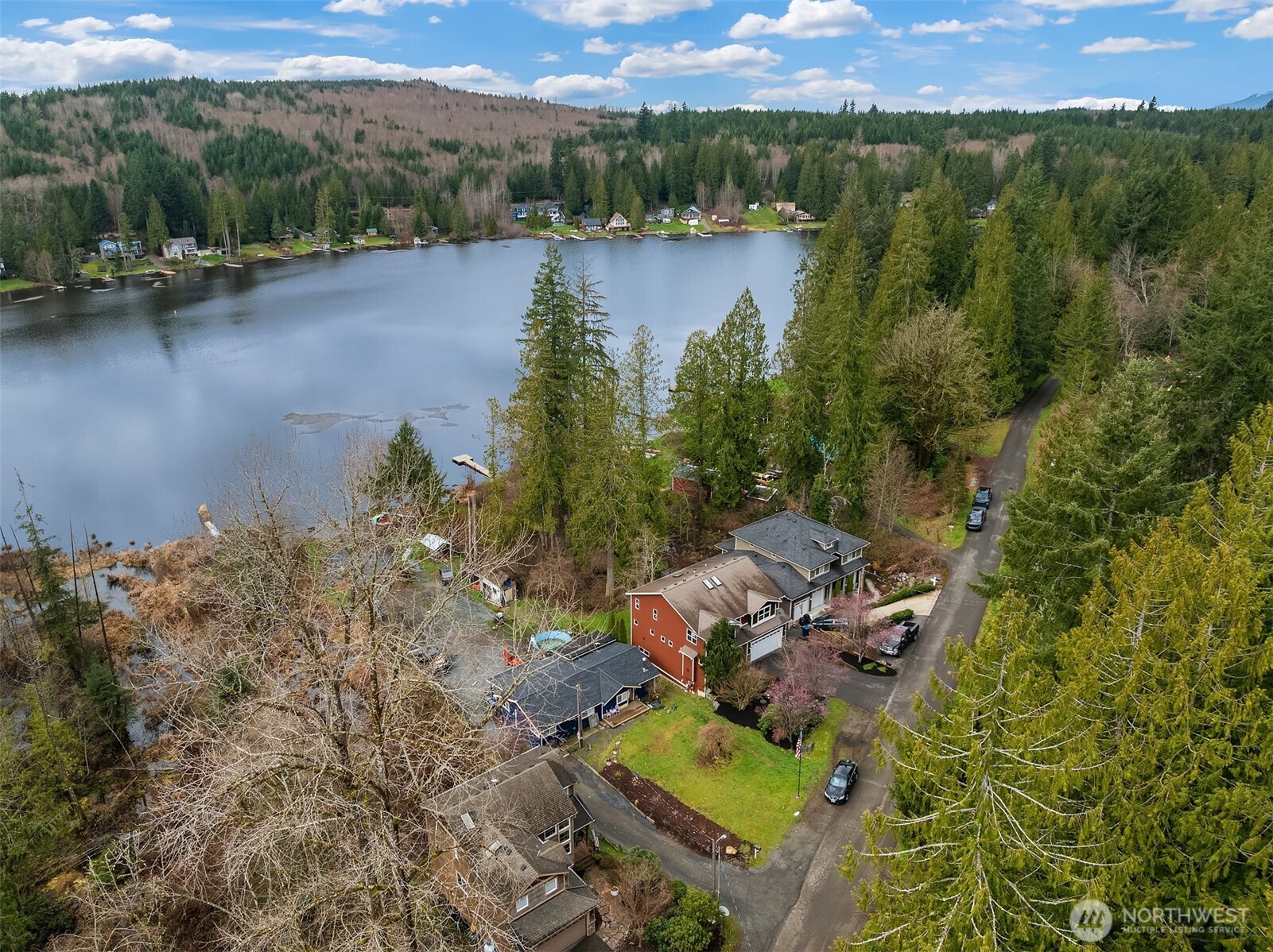 1414 Lake Roesiger Drive , Snohomish, WA 98290