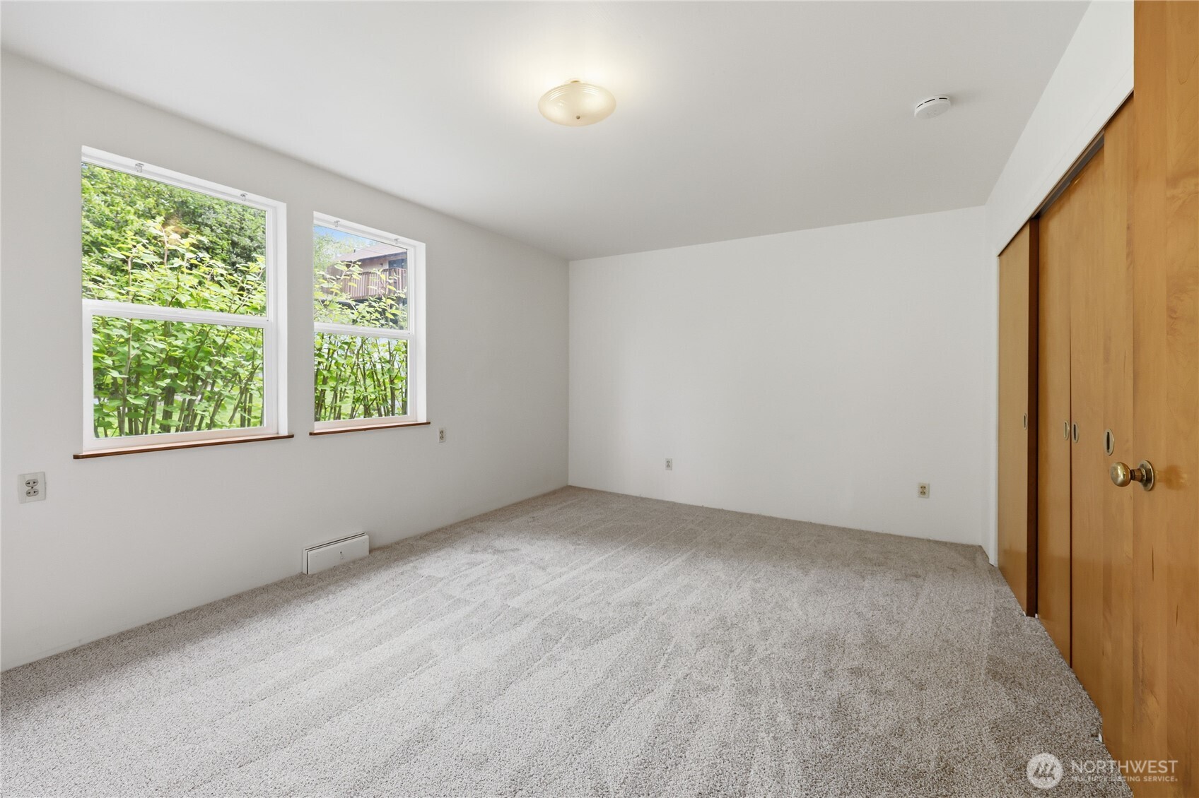 1408 Winfield Avenue , Bremerton, WA 98310