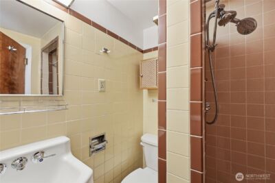1408 Winfield Avenue , Bremerton, WA 98310 - Photo 18