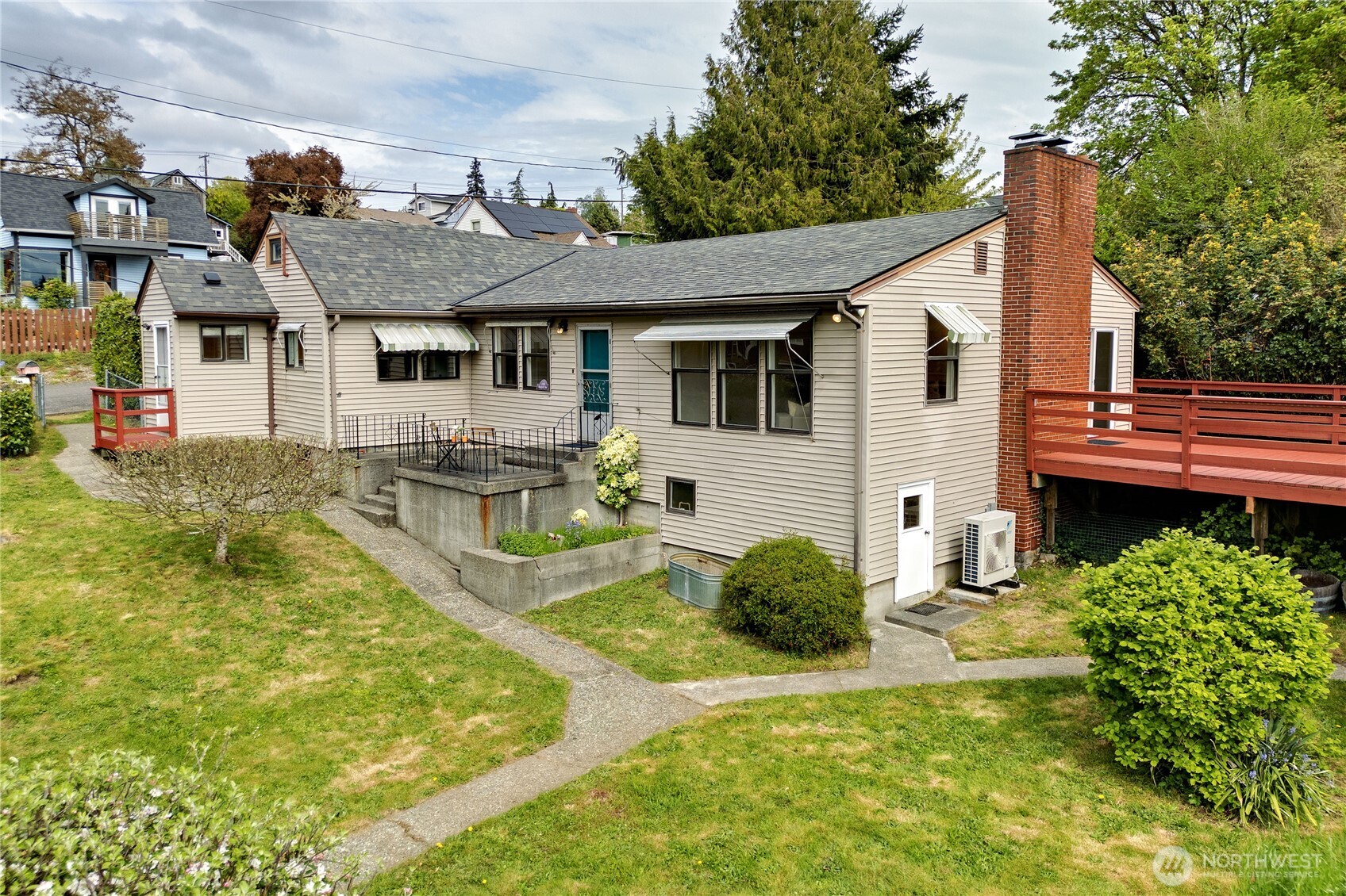 1408 Winfield Avenue , Bremerton, WA 98310