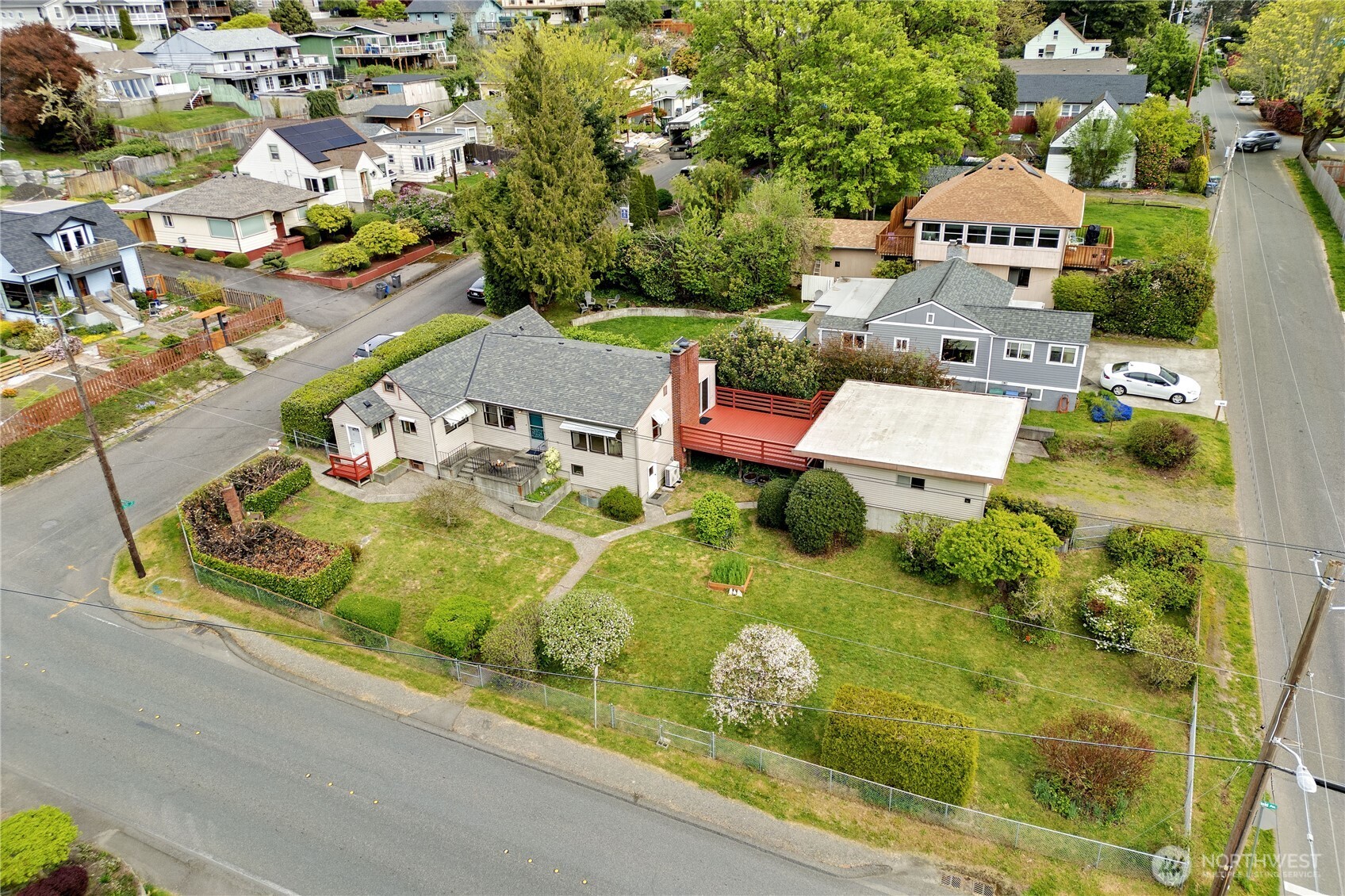 1408 Winfield Avenue , Bremerton, WA 98310